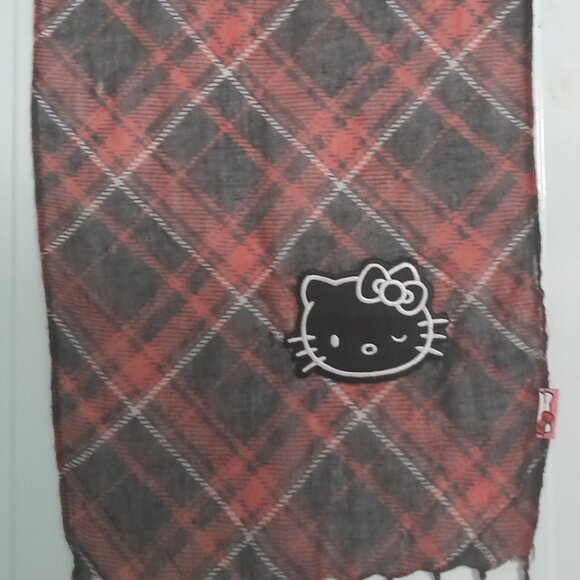 Hello Kitty Tartan Scarf - Picture 2 of 4